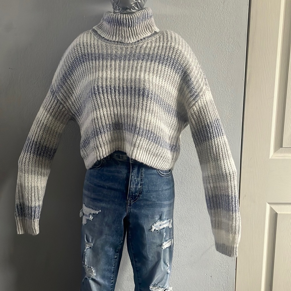 Crop Sweater